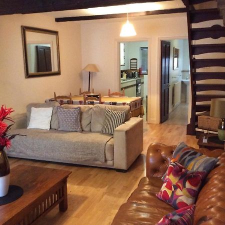 Cosy Central Windsor House Sleeps 4 Екстер'єр фото