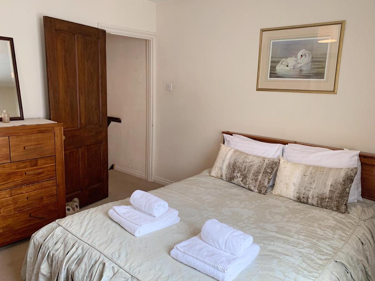 Cosy Central Windsor House Sleeps 4 Екстер'єр фото